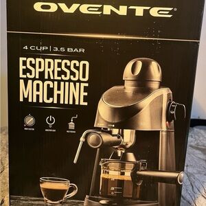 Ovente Black Espresso Machine - 4 Cup, 3.5 Bar
